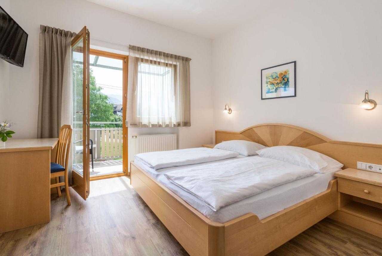 Bed and Breakfast Garni Schorneck à Brunico Extérieur photo