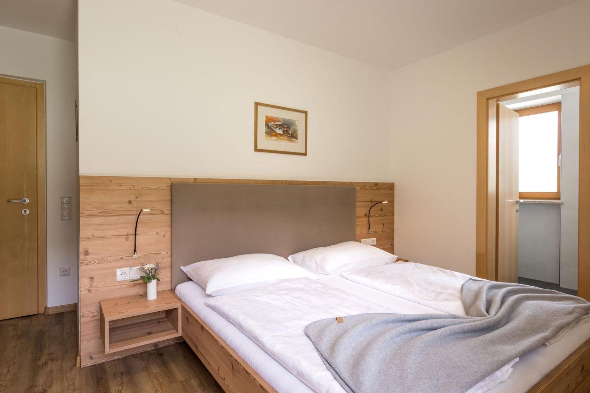 Bed and Breakfast Garni Schorneck à Brunico Extérieur photo